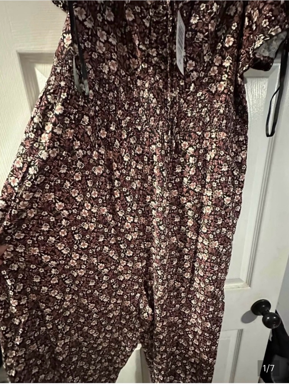 Torrid NWT Burgundy Floral Smocked Jumpsuit - Picture 4 of 7